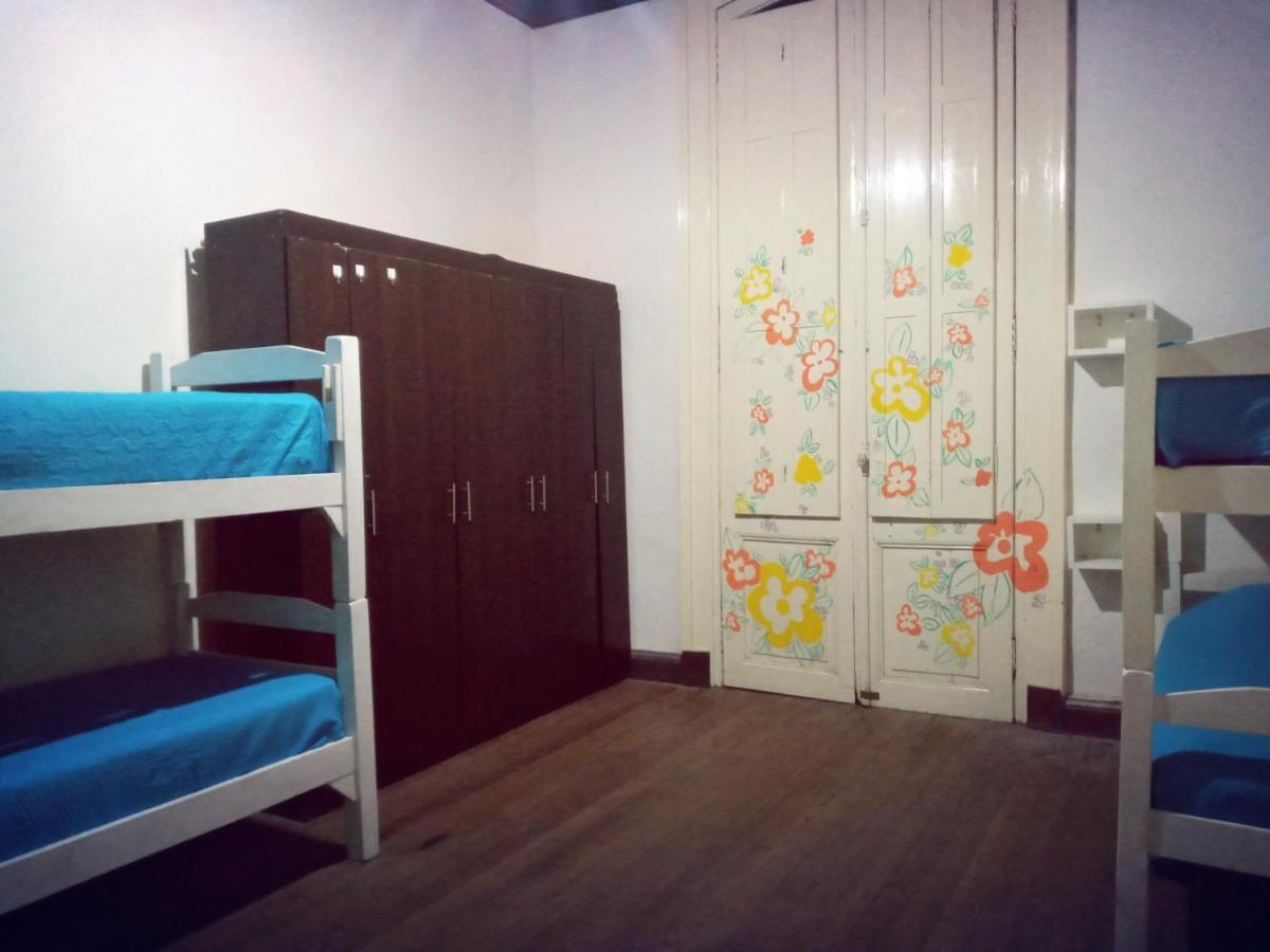 Casa Copada Hostel Монтевидео Екстериор снимка